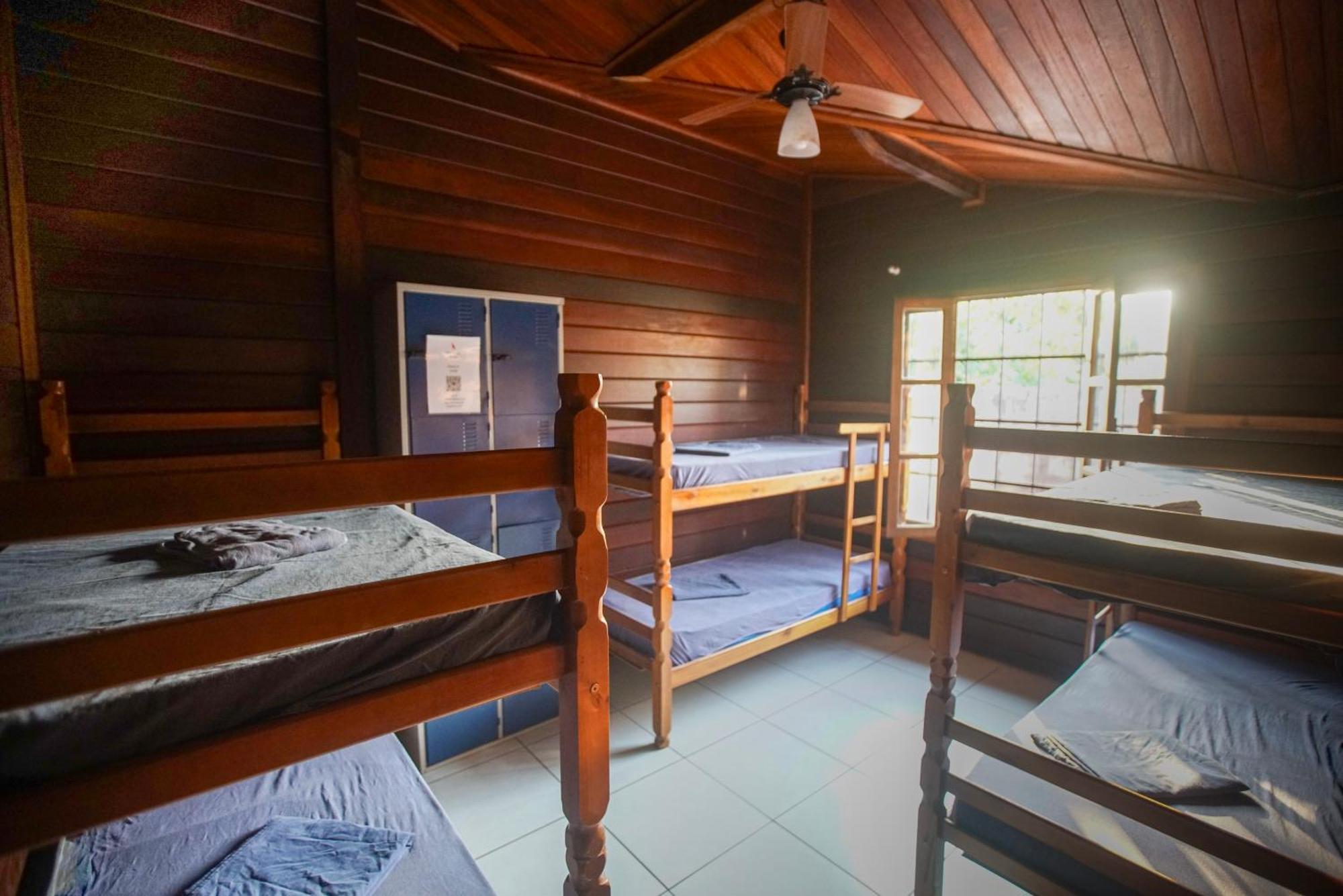 Hostel Capricornio Carcara カラグァタトゥバ エクステリア 写真
