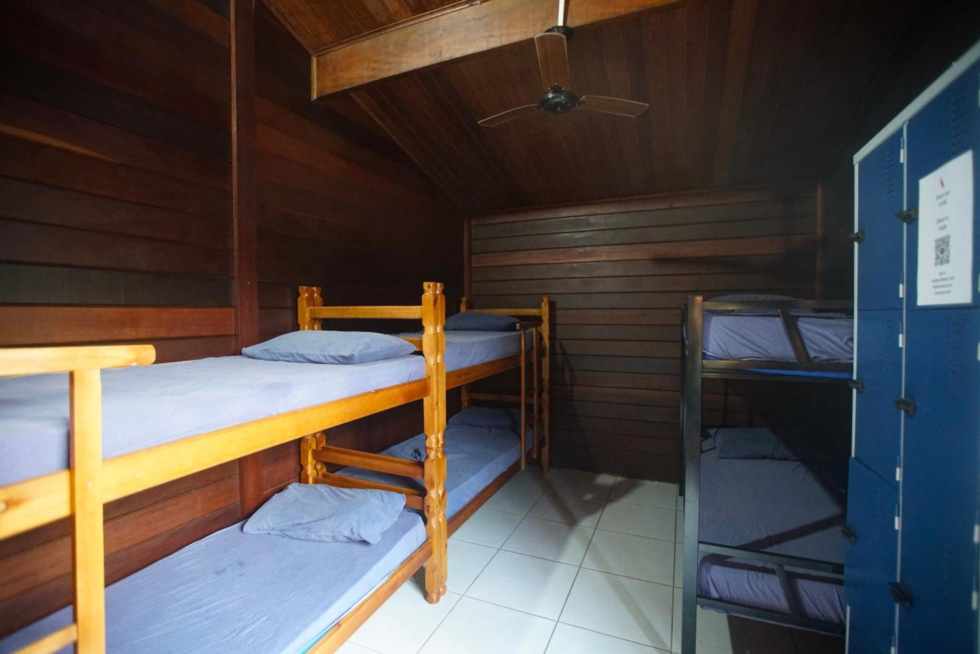 Hostel Capricornio Carcara カラグァタトゥバ エクステリア 写真